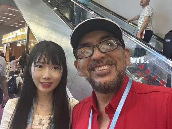 Exhibition cooperation